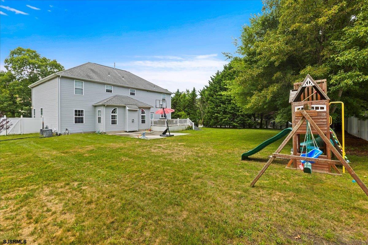 36 Emerald Dr