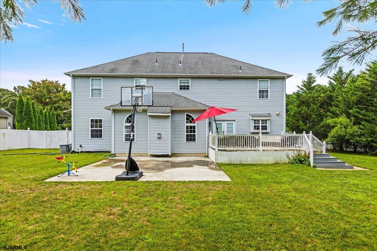 36 Emerald Dr