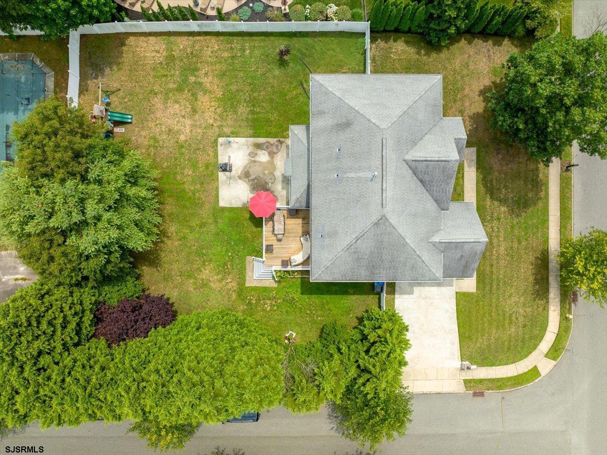 36 Emerald Dr