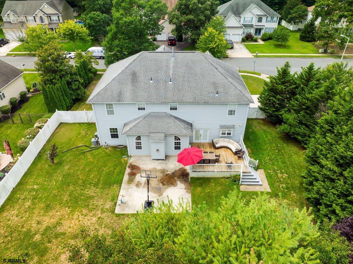 36 Emerald Dr