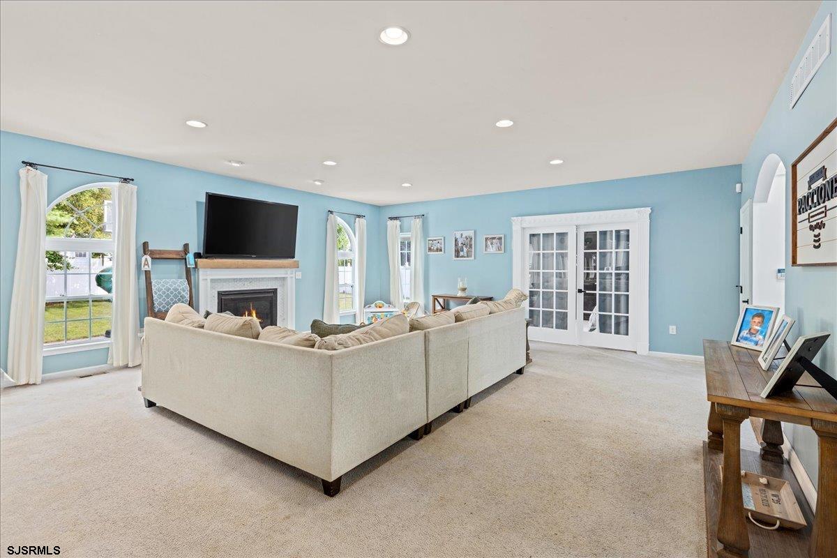 36 Emerald Dr