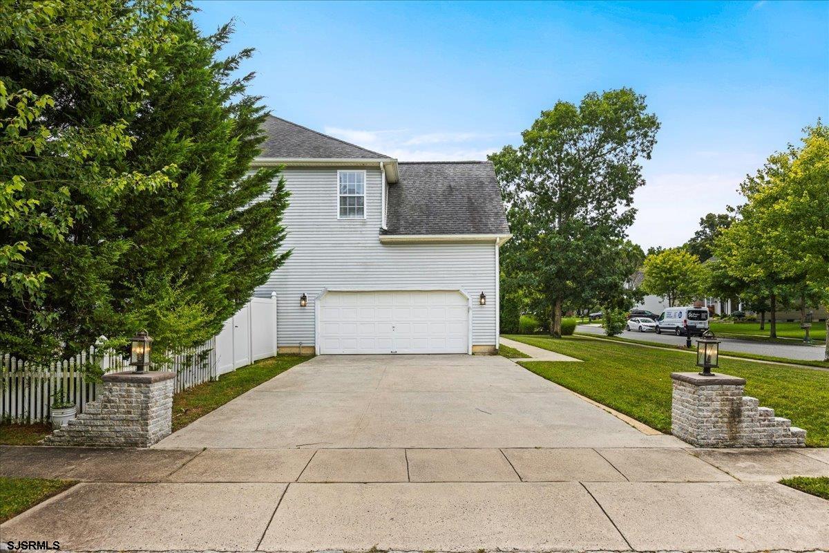 36 Emerald Dr