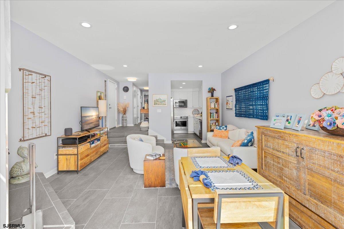 7701 Atlantic Ave Unit: 66