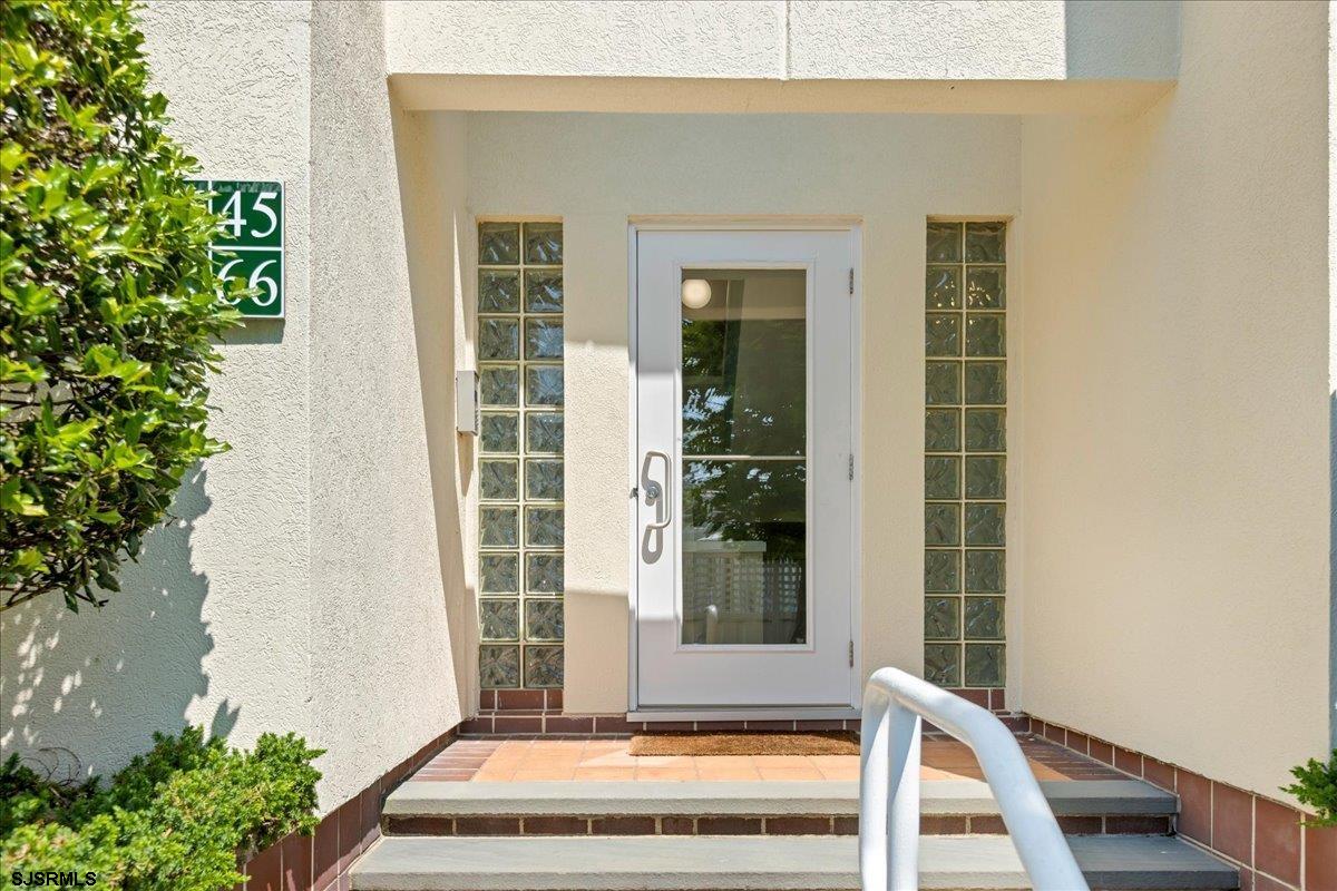 7701 Atlantic Ave Unit: 66