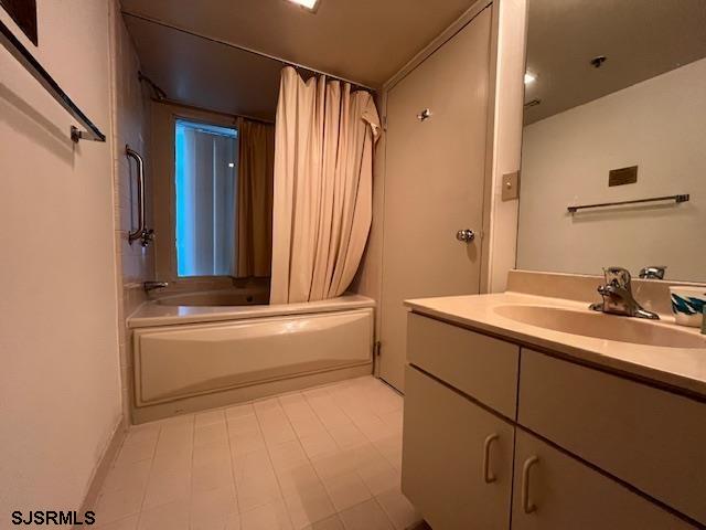 1515 Boardwalk Unit: 908