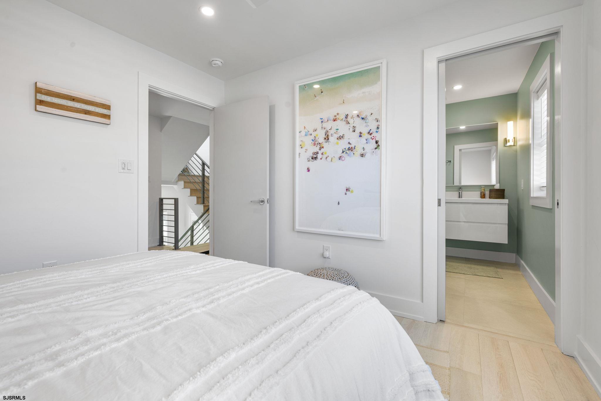 25 N Granville Ave