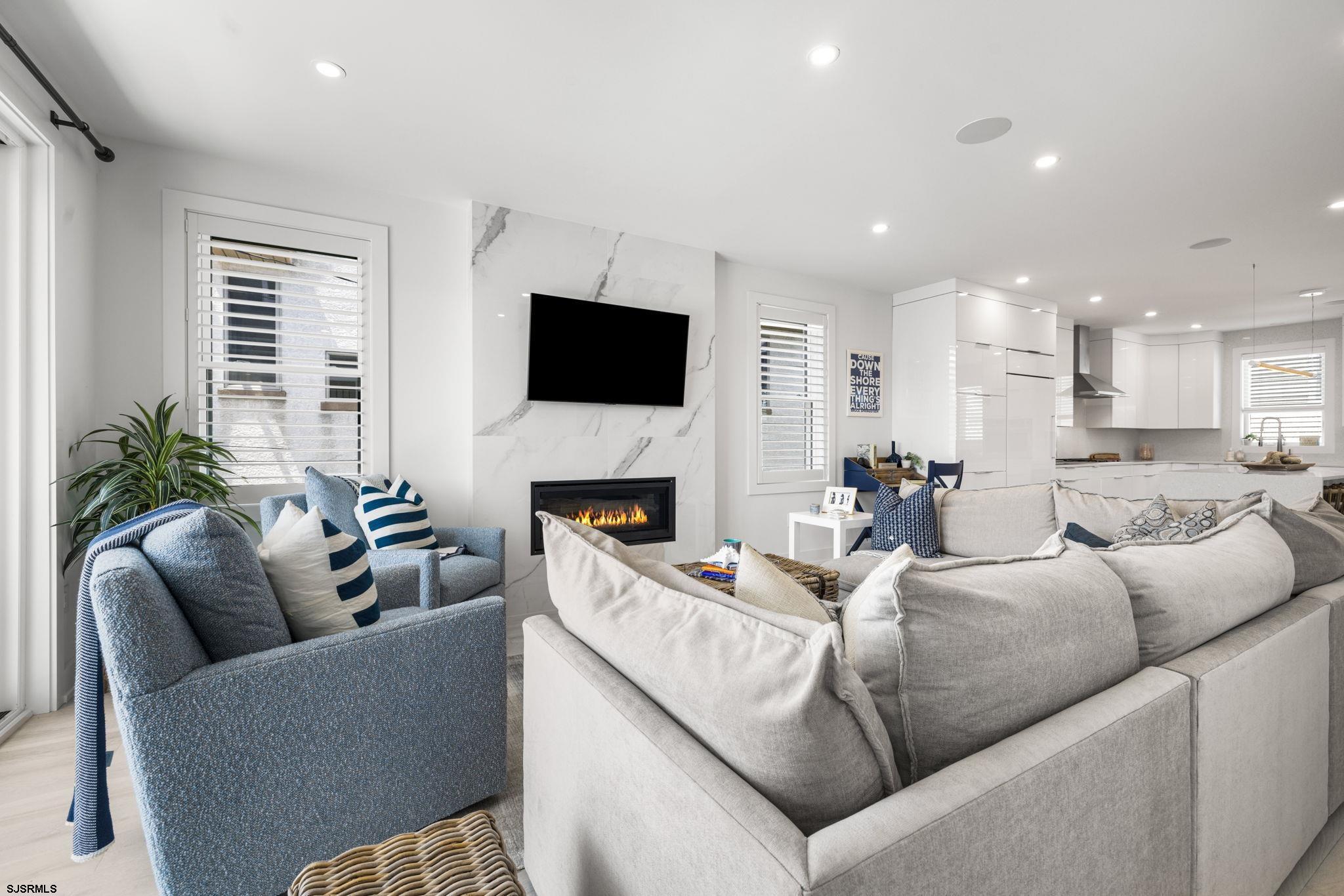 25 N Granville Ave