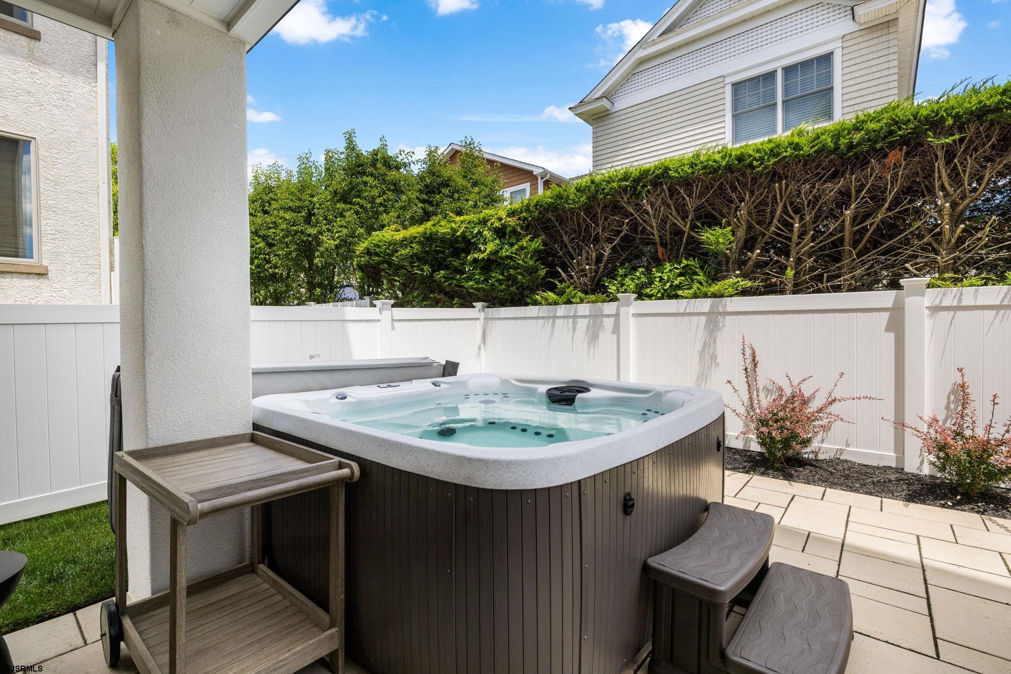 25 N Granville Ave