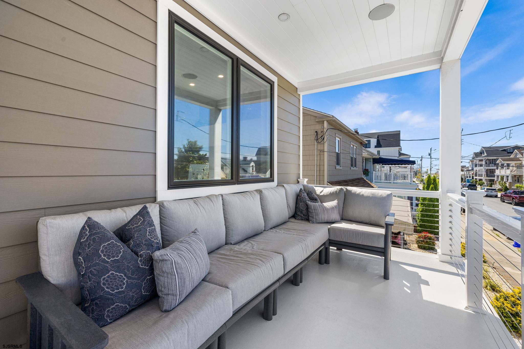 25 N Granville Ave