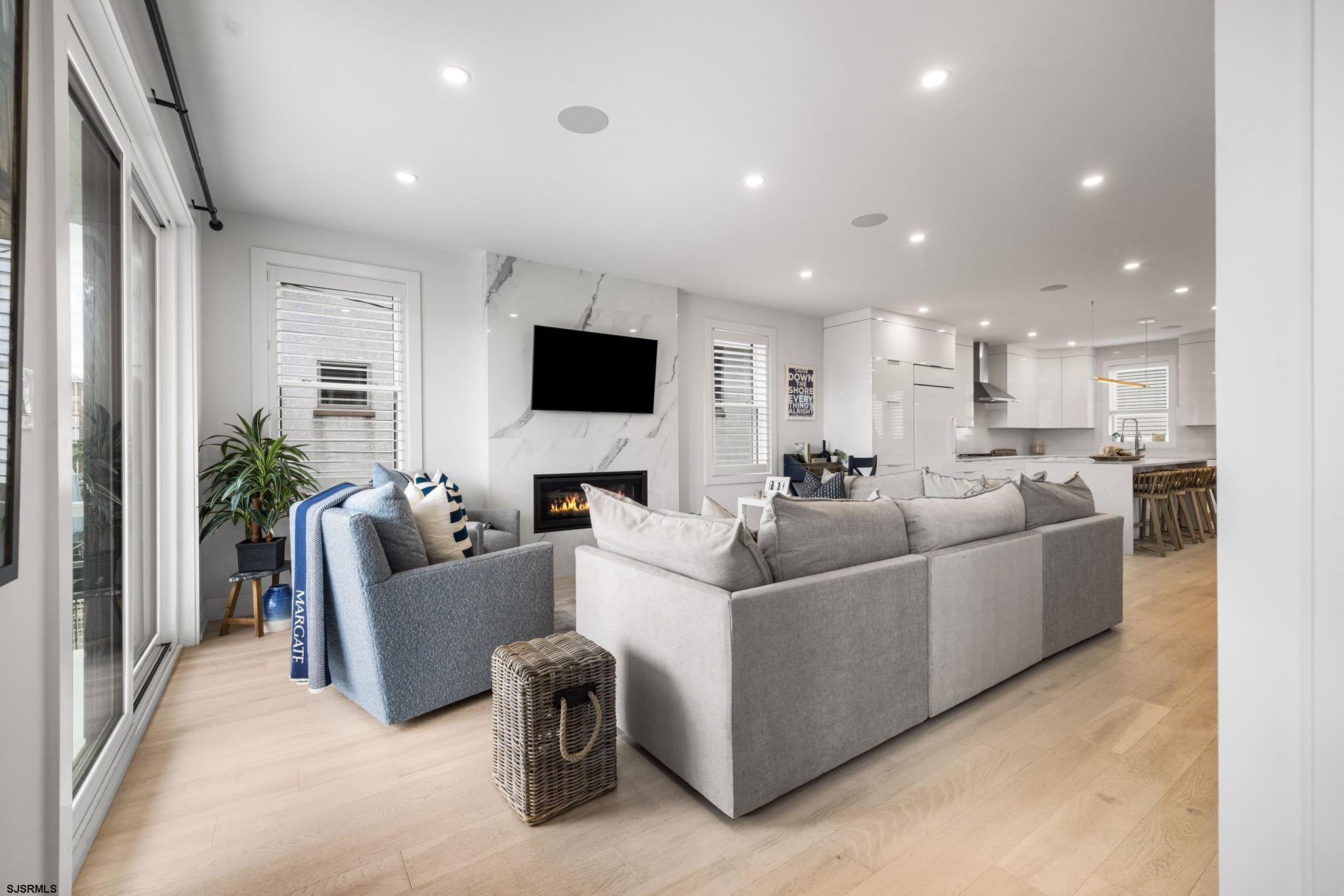 25 N Granville Ave