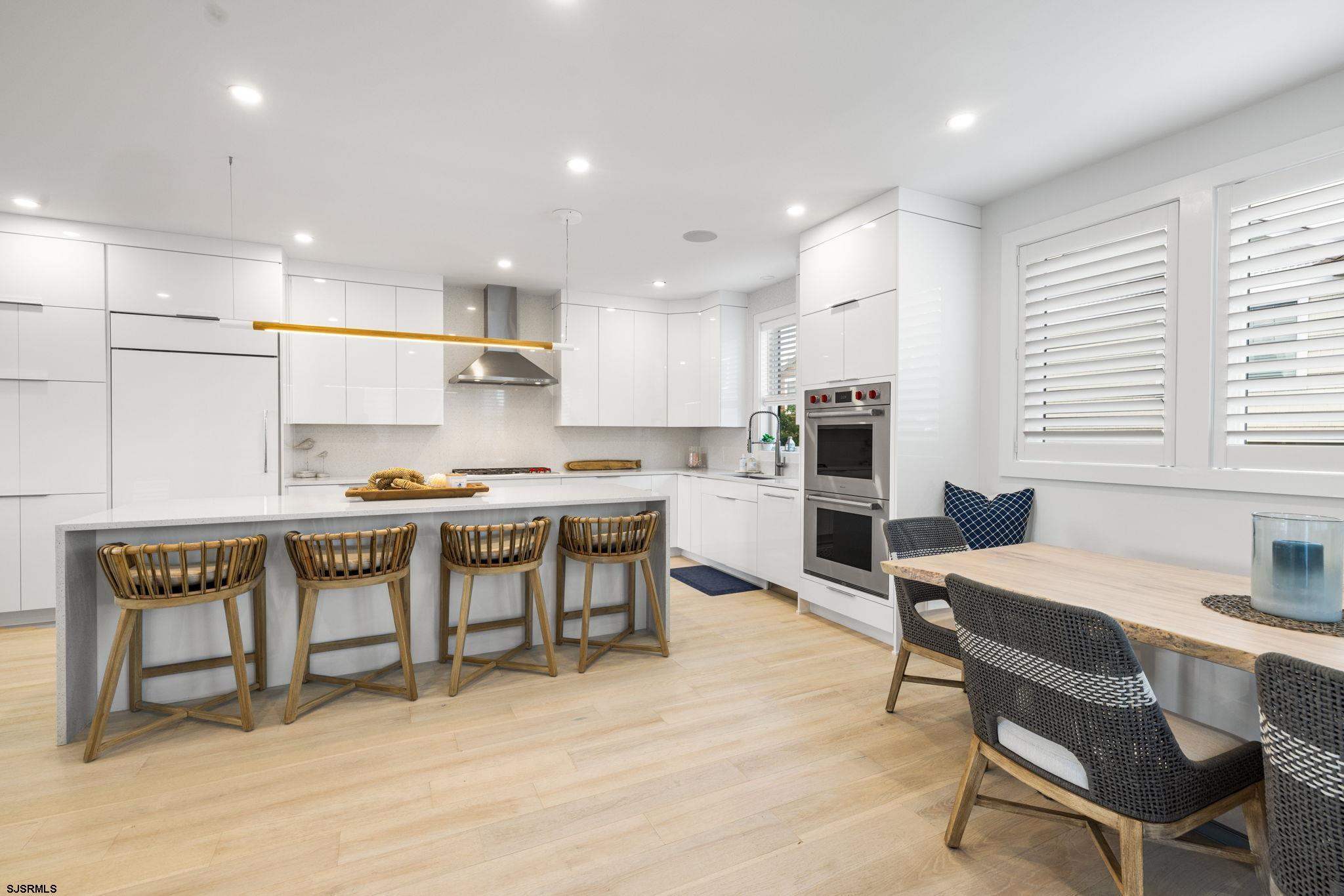25 N Granville Ave