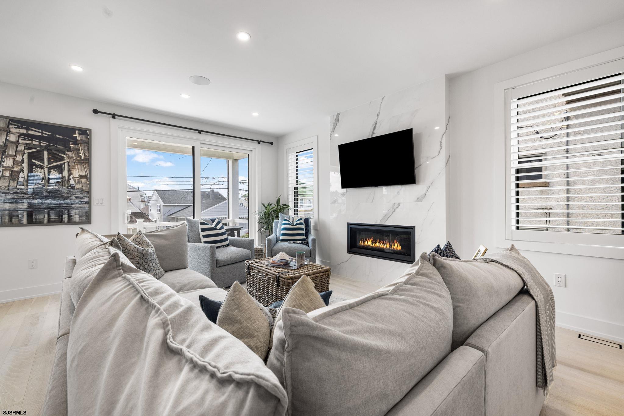 25 N Granville Ave