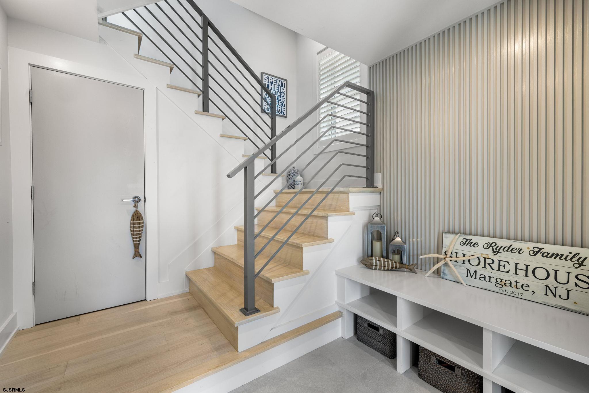 25 N Granville Ave