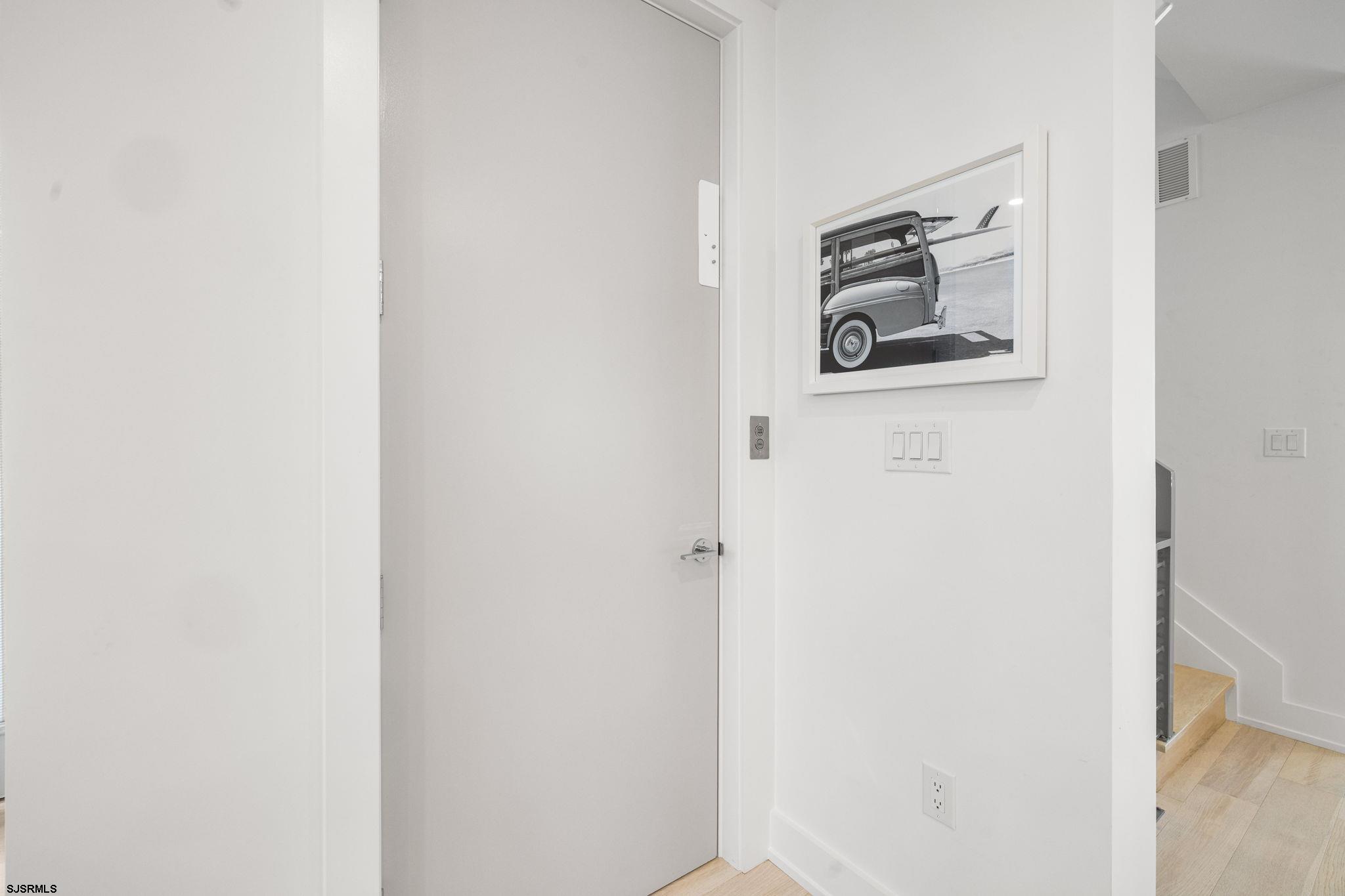 25 N Granville Ave