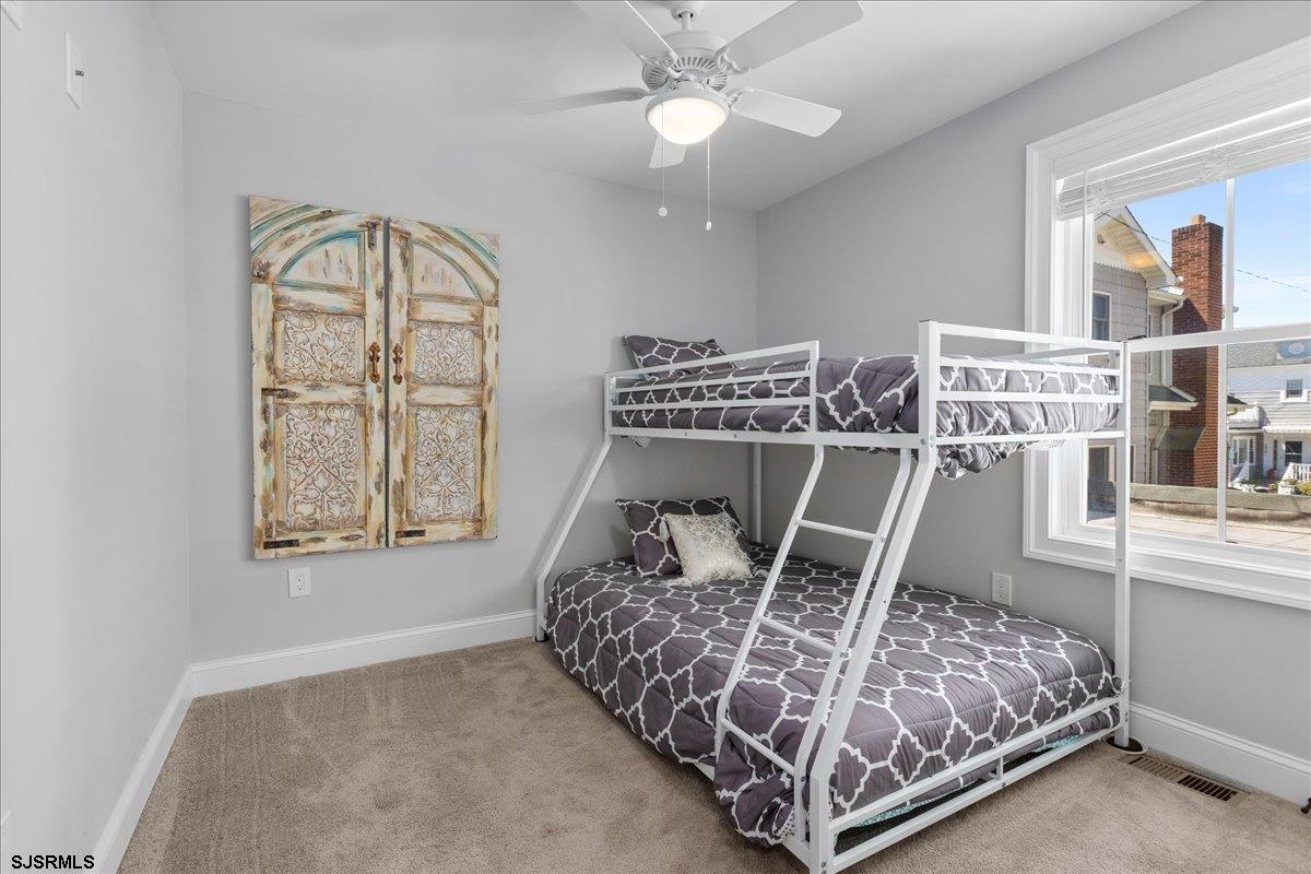 104 S New Haven Ave Unit: #A BEACH BLOCK!