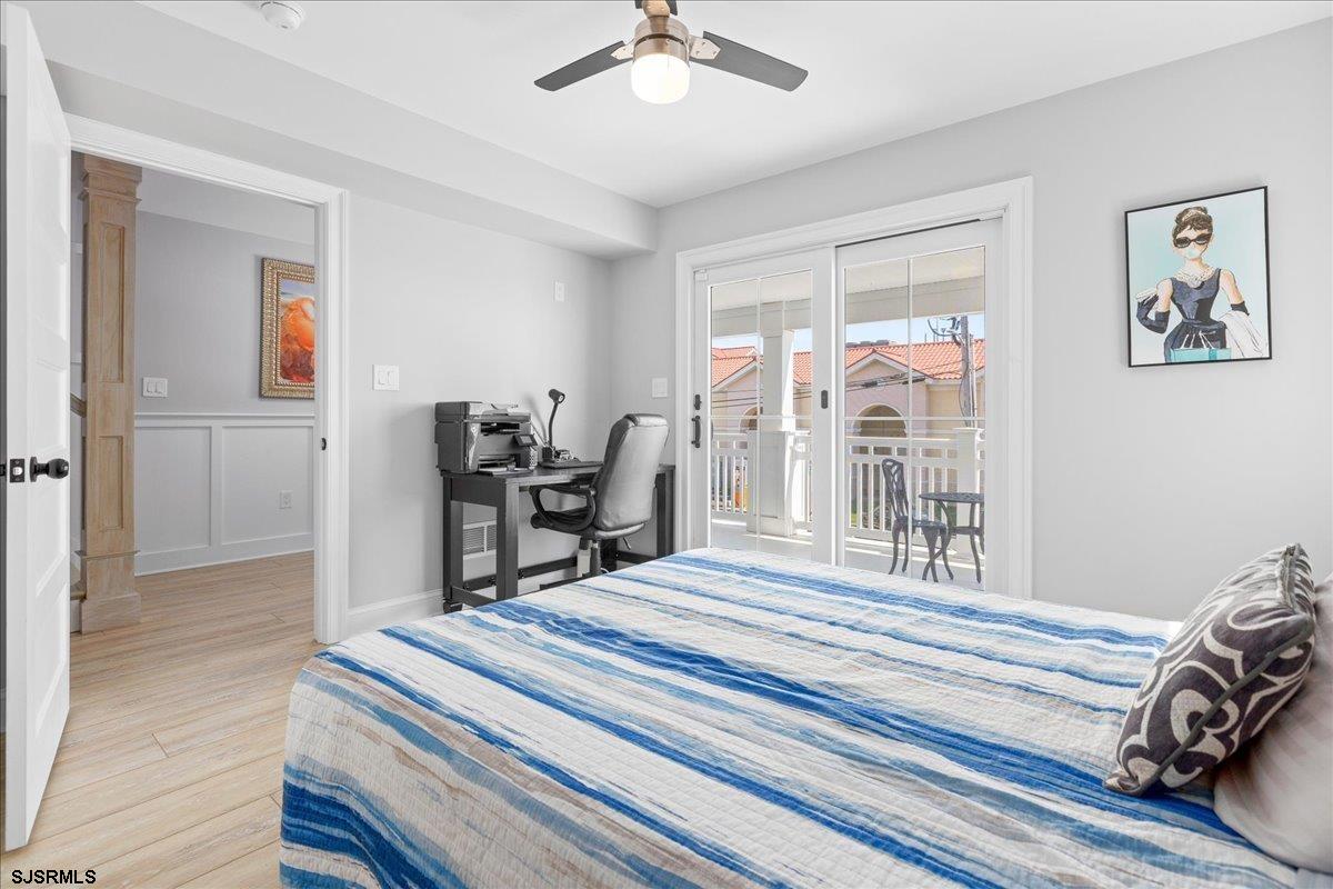 104 S New Haven Ave Unit: #A BEACH BLOCK!