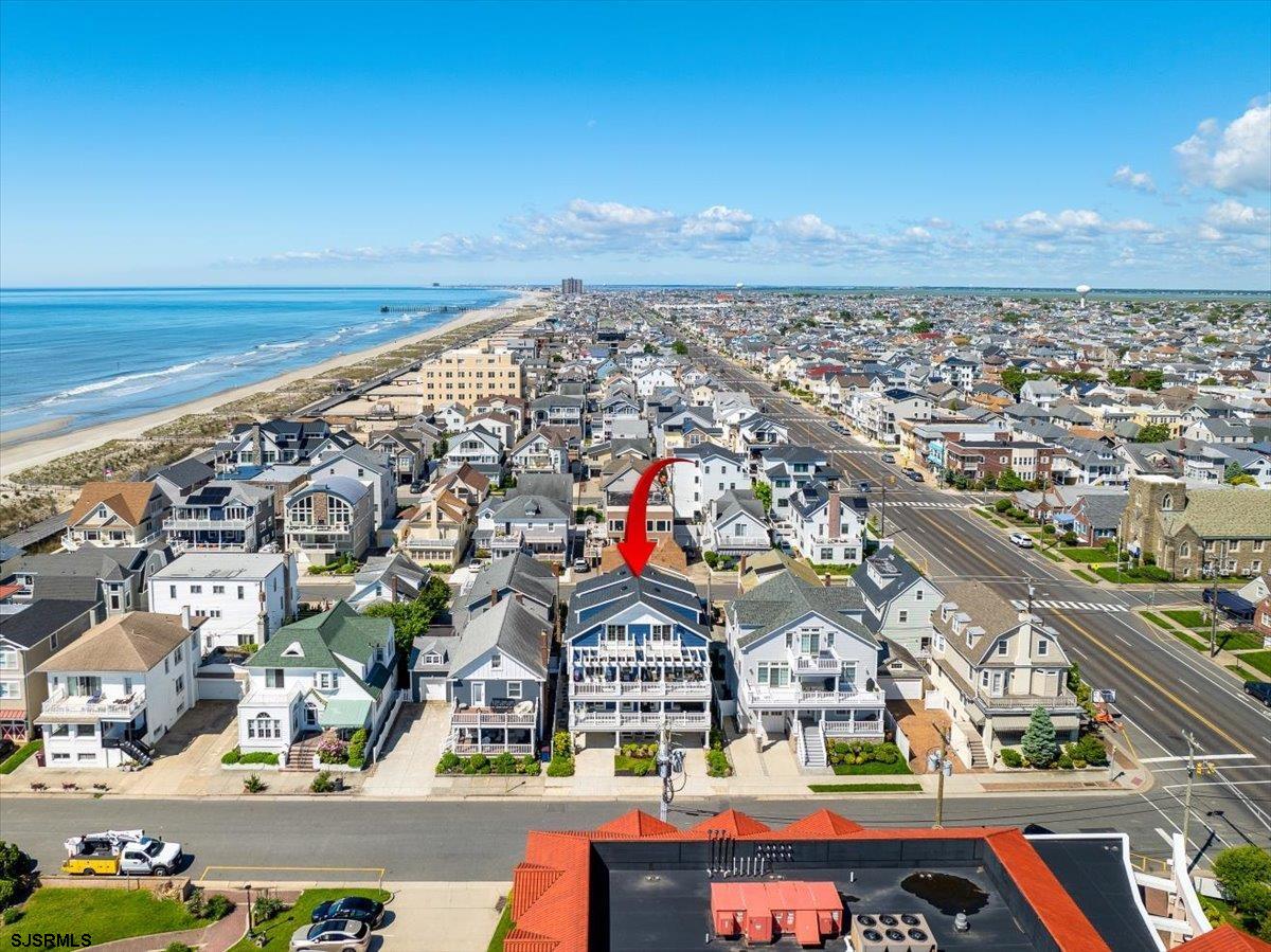 104 S New Haven Ave Unit: #A BEACH BLOCK!