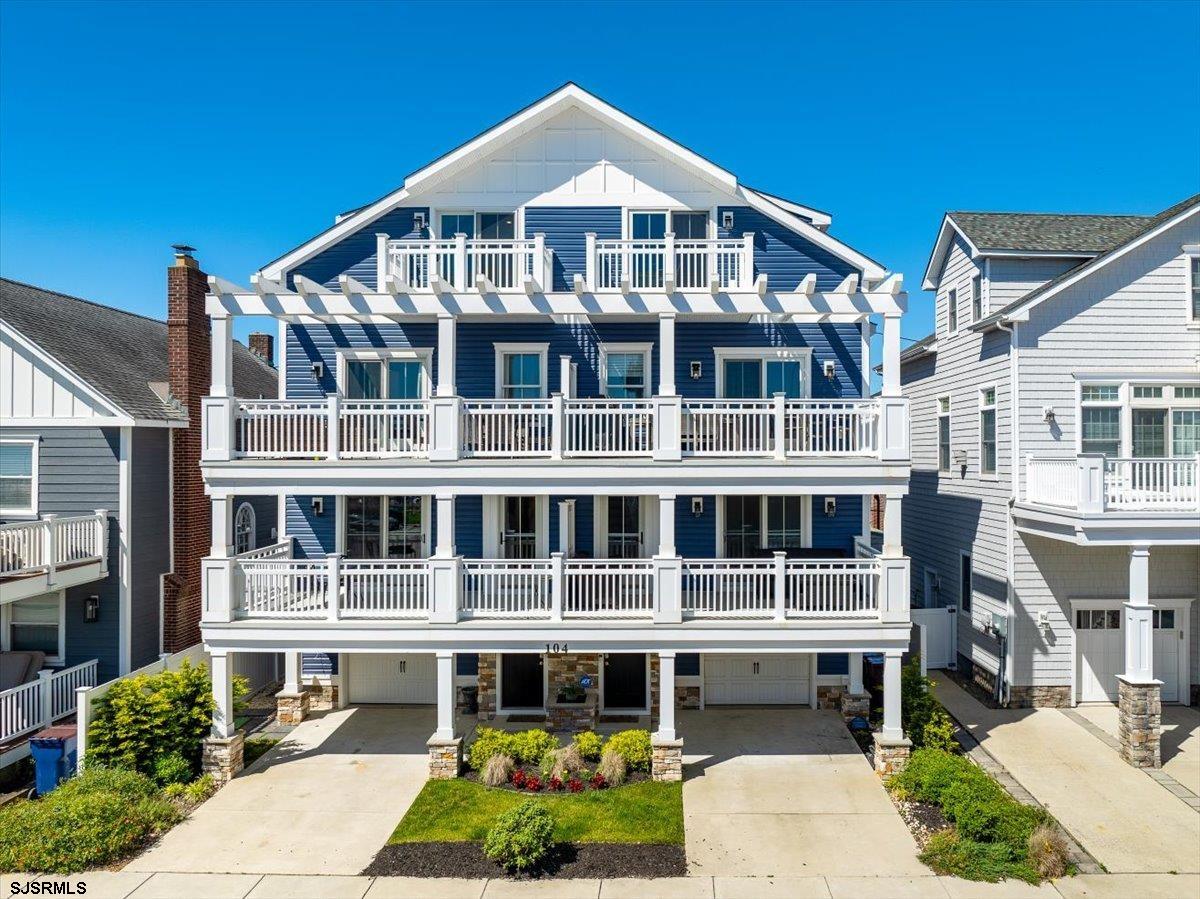 104 S New Haven Ave Unit: #A BEACH BLOCK!