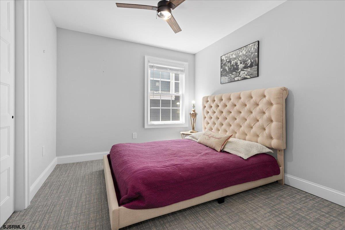 104 S New Haven Ave
