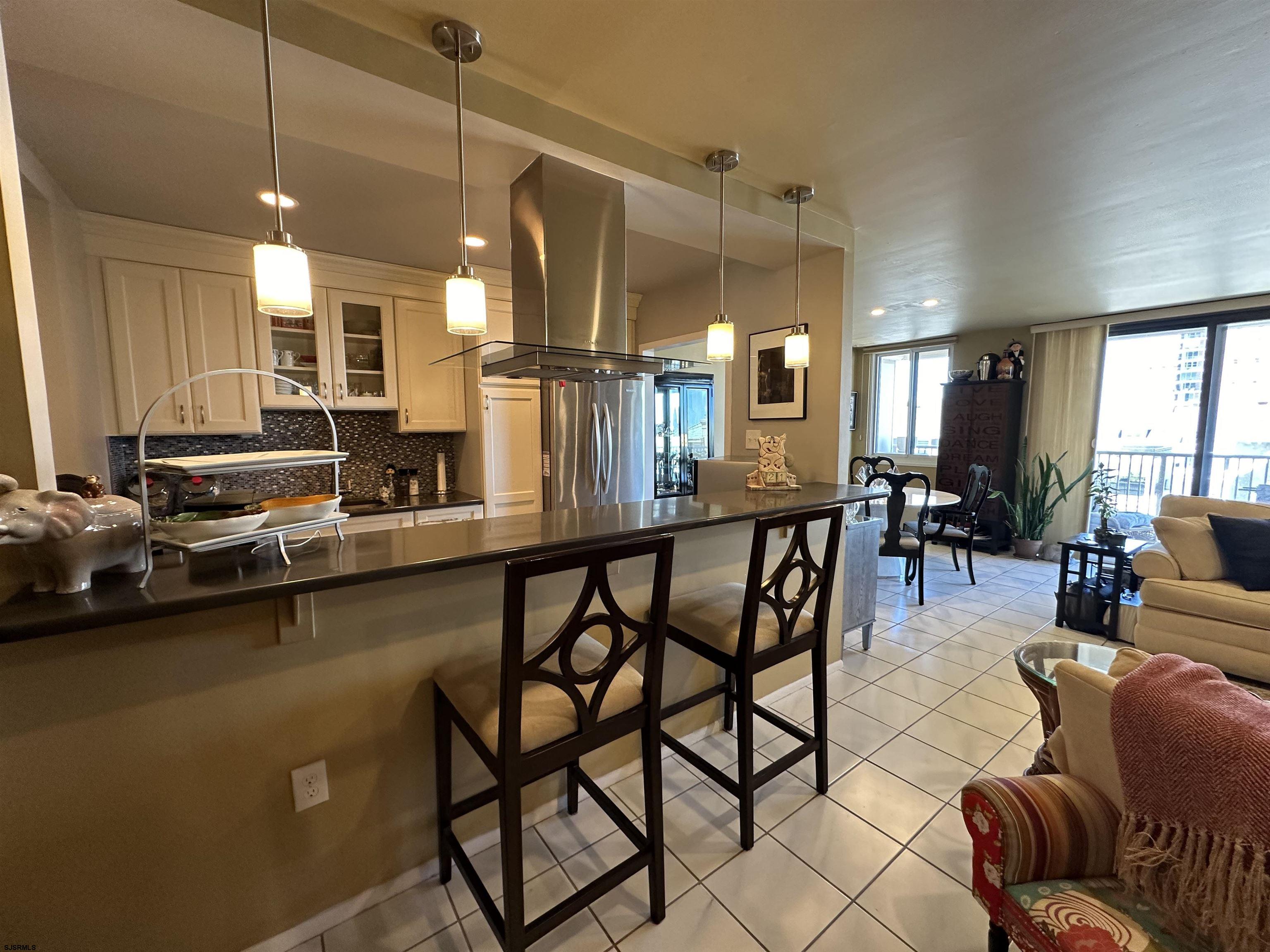 5000 Boardwalk Ave Unit: 213