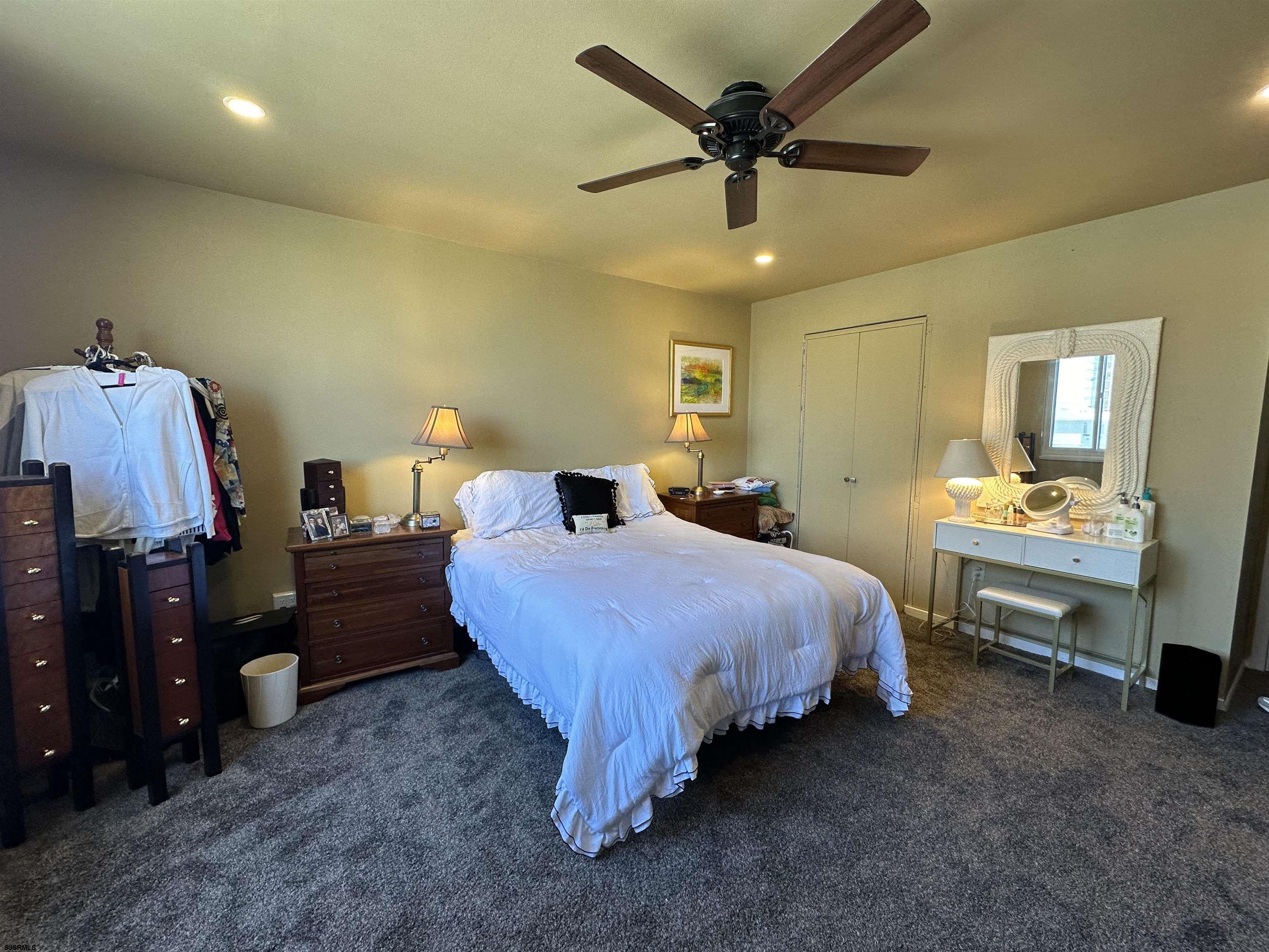 5000 Boardwalk Ave Unit: 213
