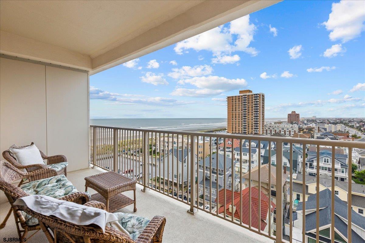 5000 Boardwalk Unit: 703