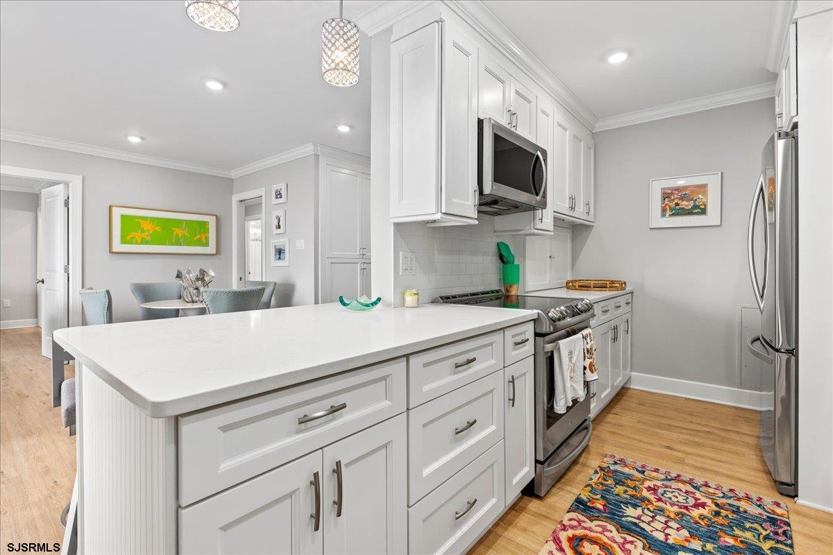 5000 Boardwalk Unit: 703