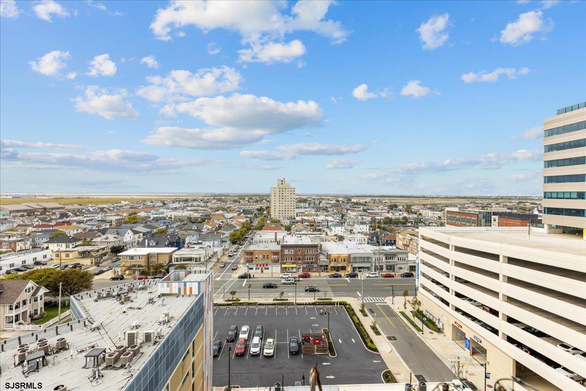 3851 Boardwalk Unit: 1212