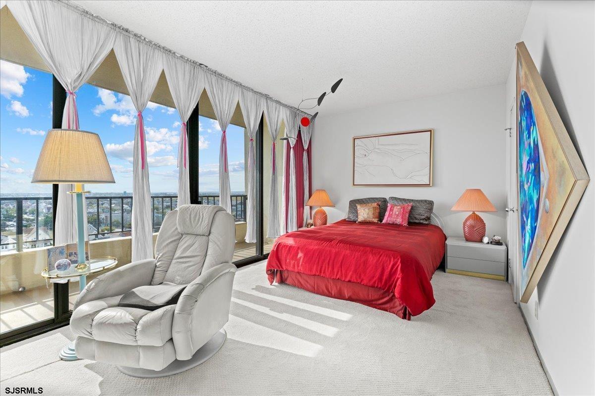 3851 Boardwalk Unit: 1212