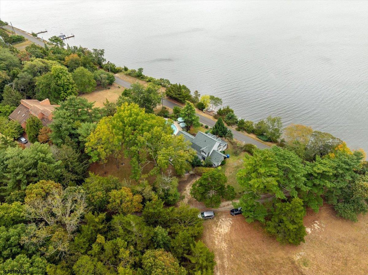 2193 River Road