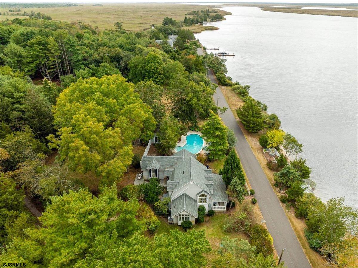 2193 River Road