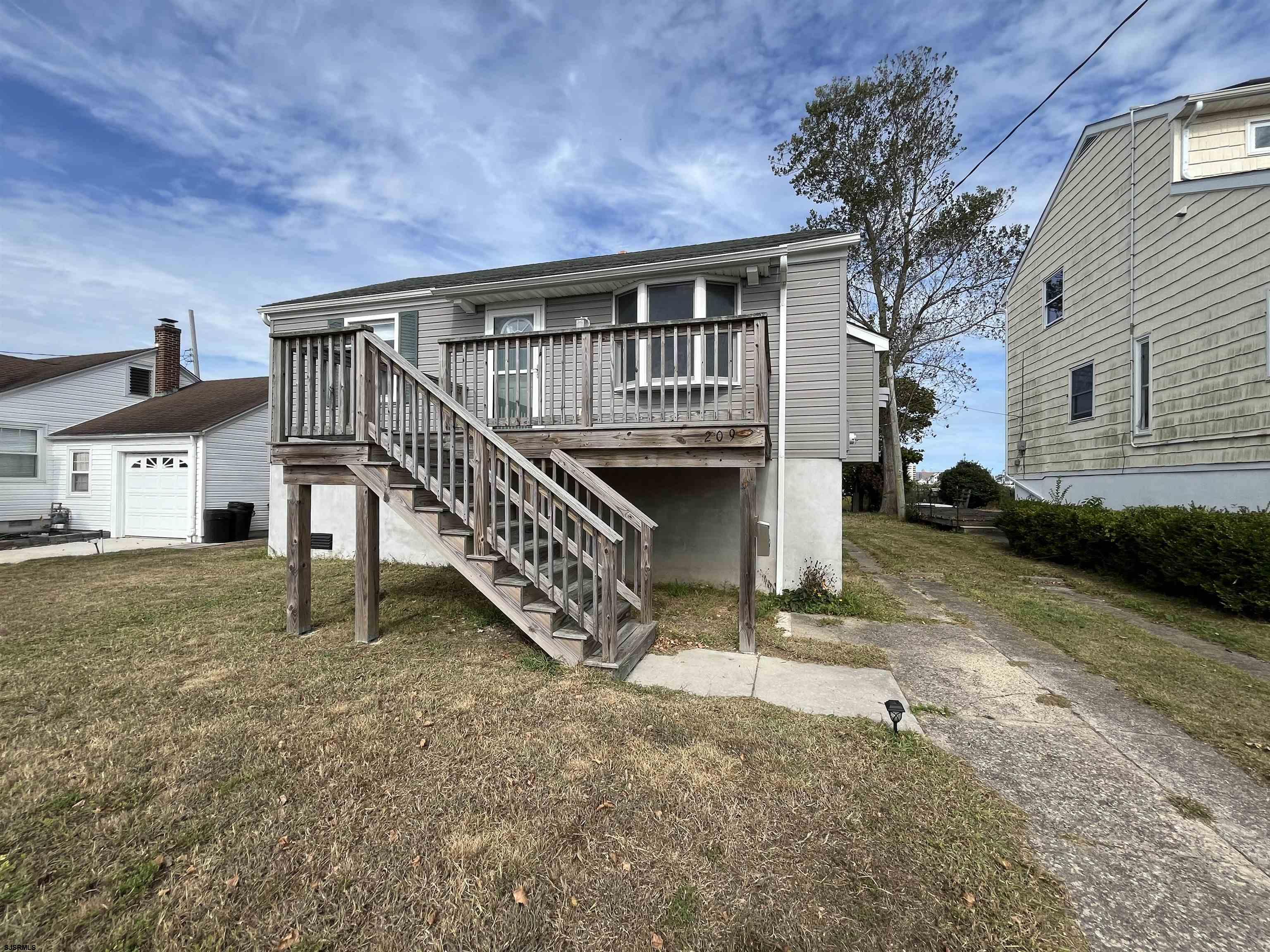 209 N Wissahickon Ave