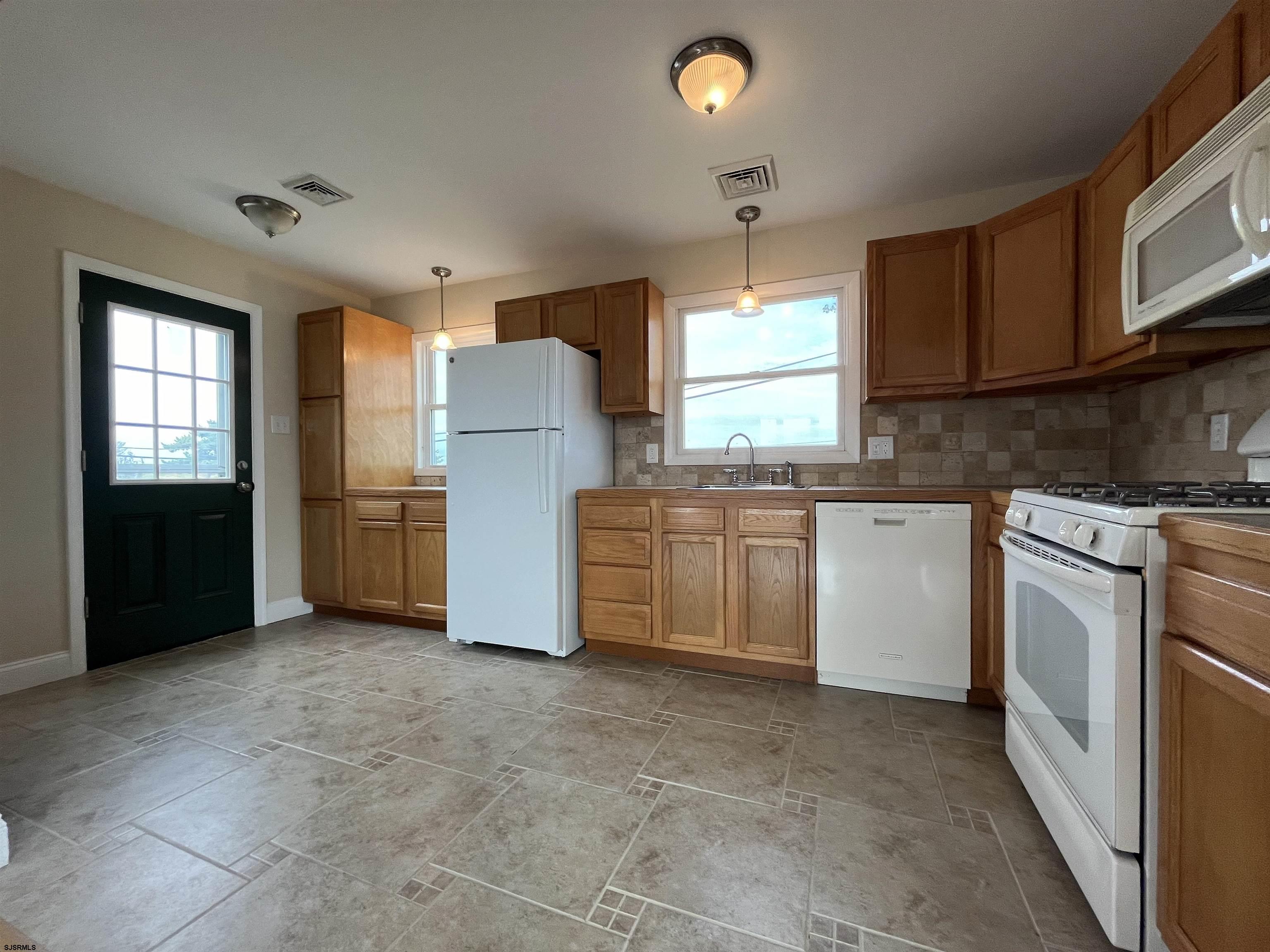 209 N Wissahickon Ave