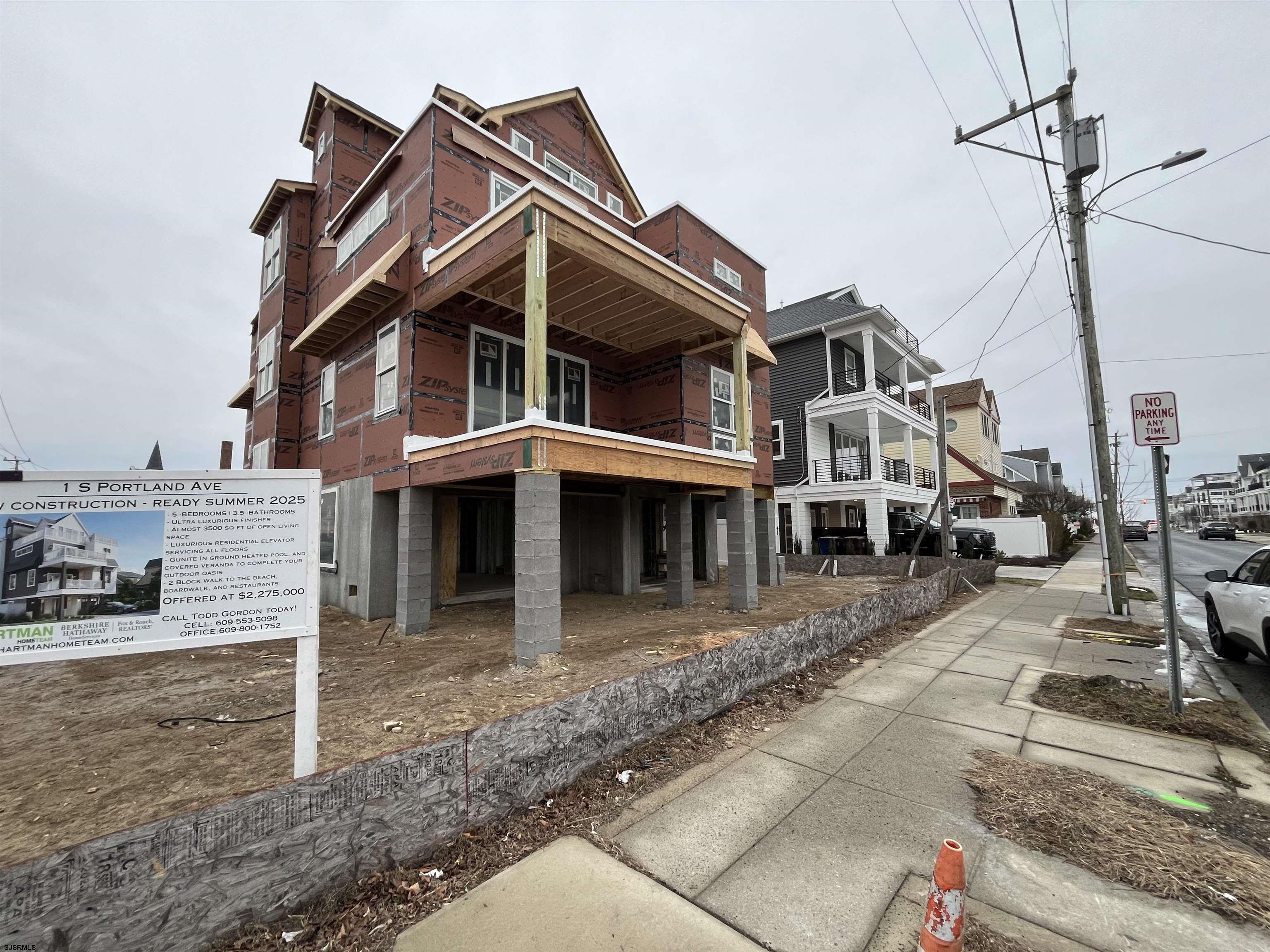 1 S Portland Ave