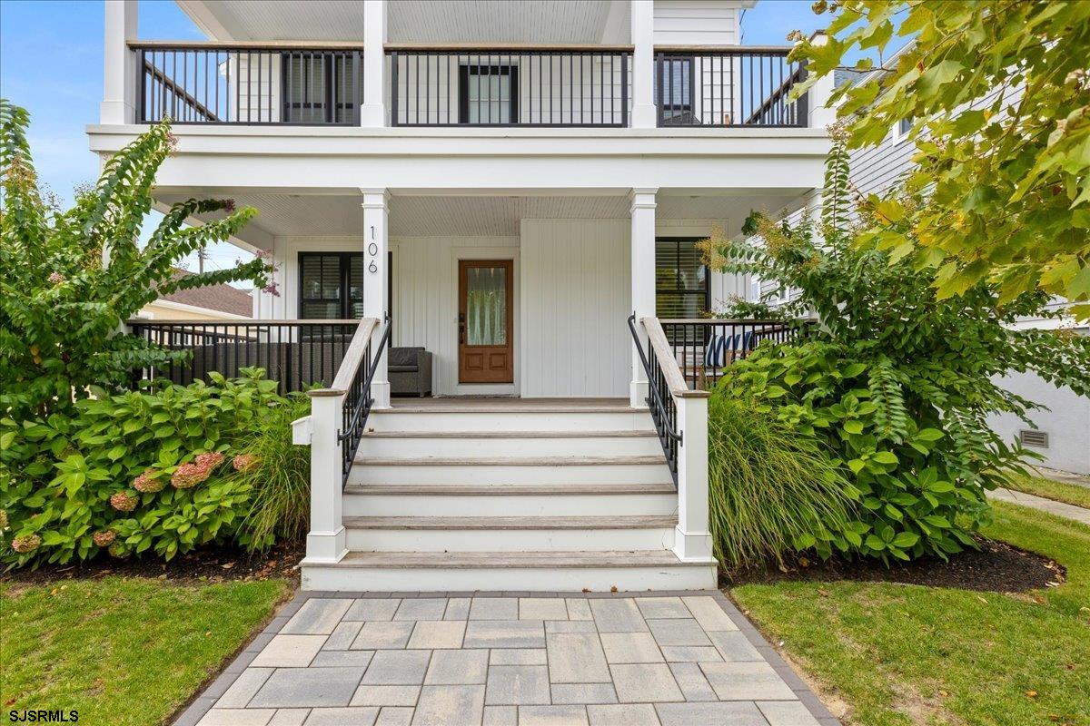 106 N Vendome Ave