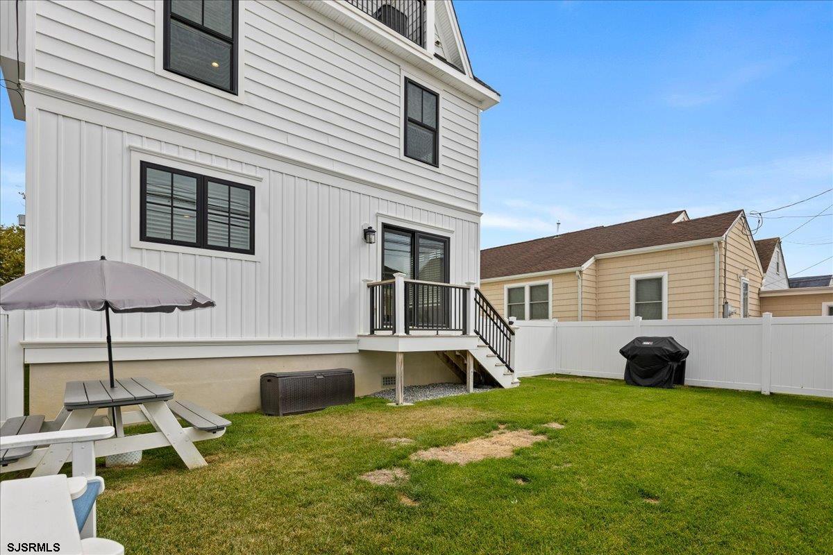 106 N Vendome Ave