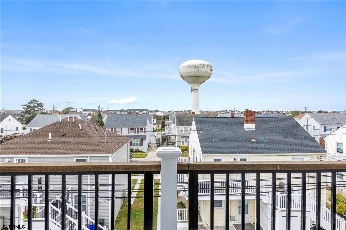 106 N Vendome Ave