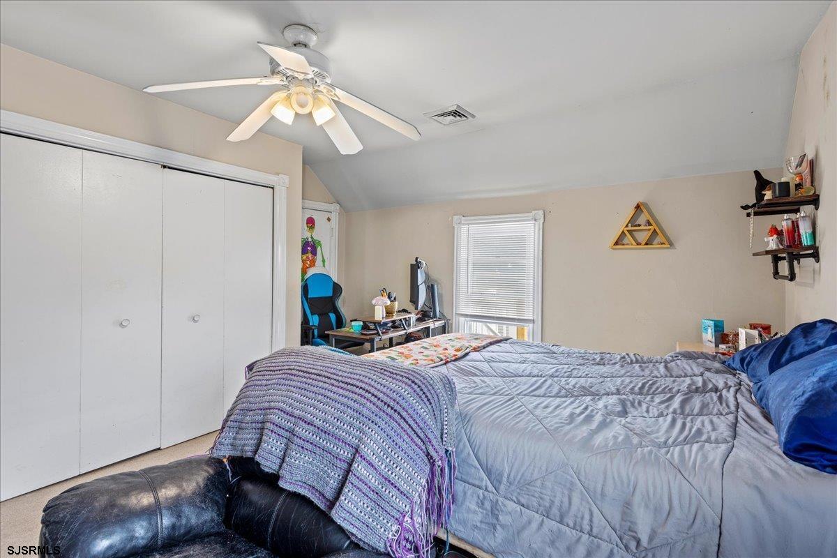 124 E Groveland Ave