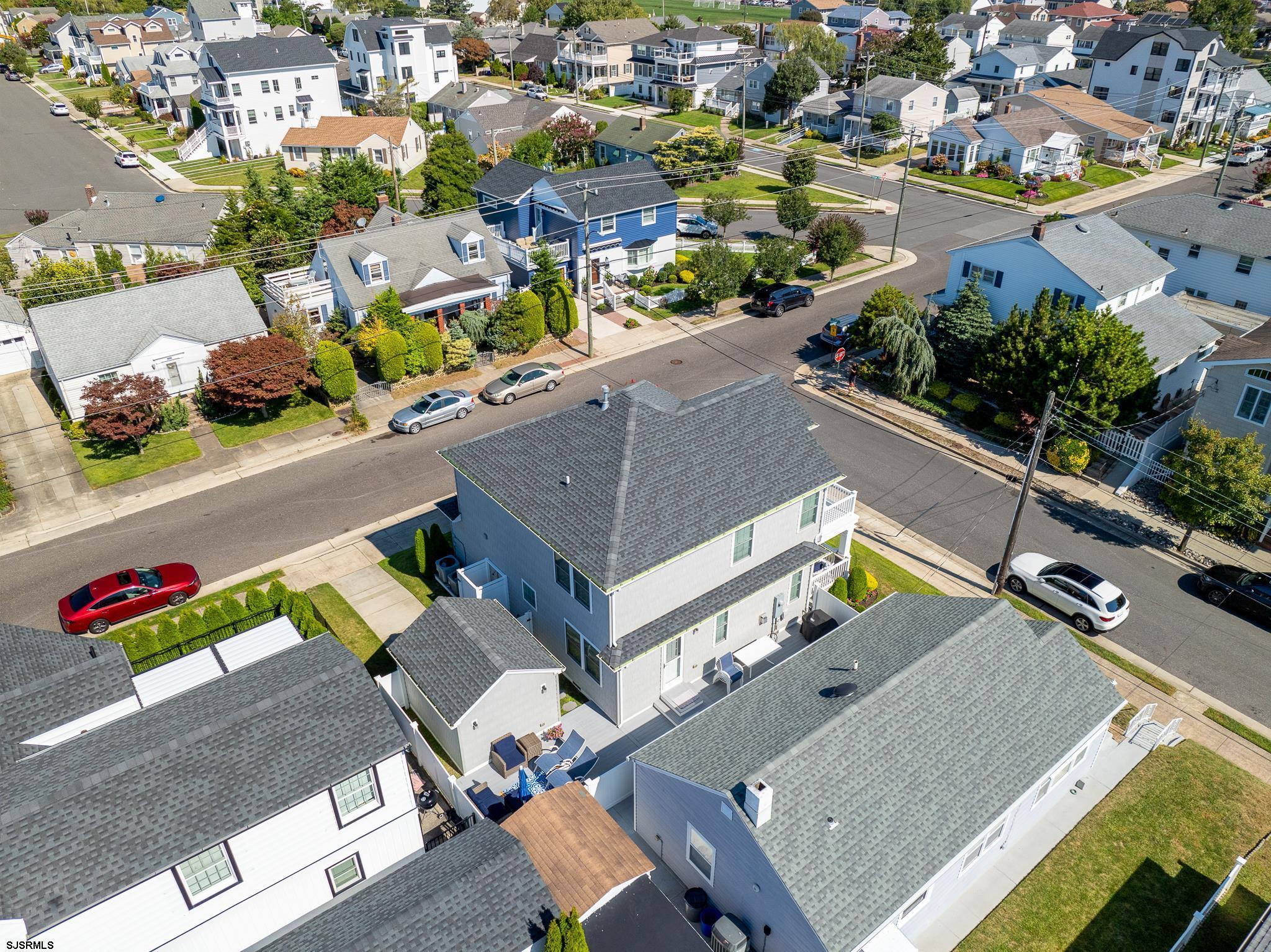 122 N Belmont Ave