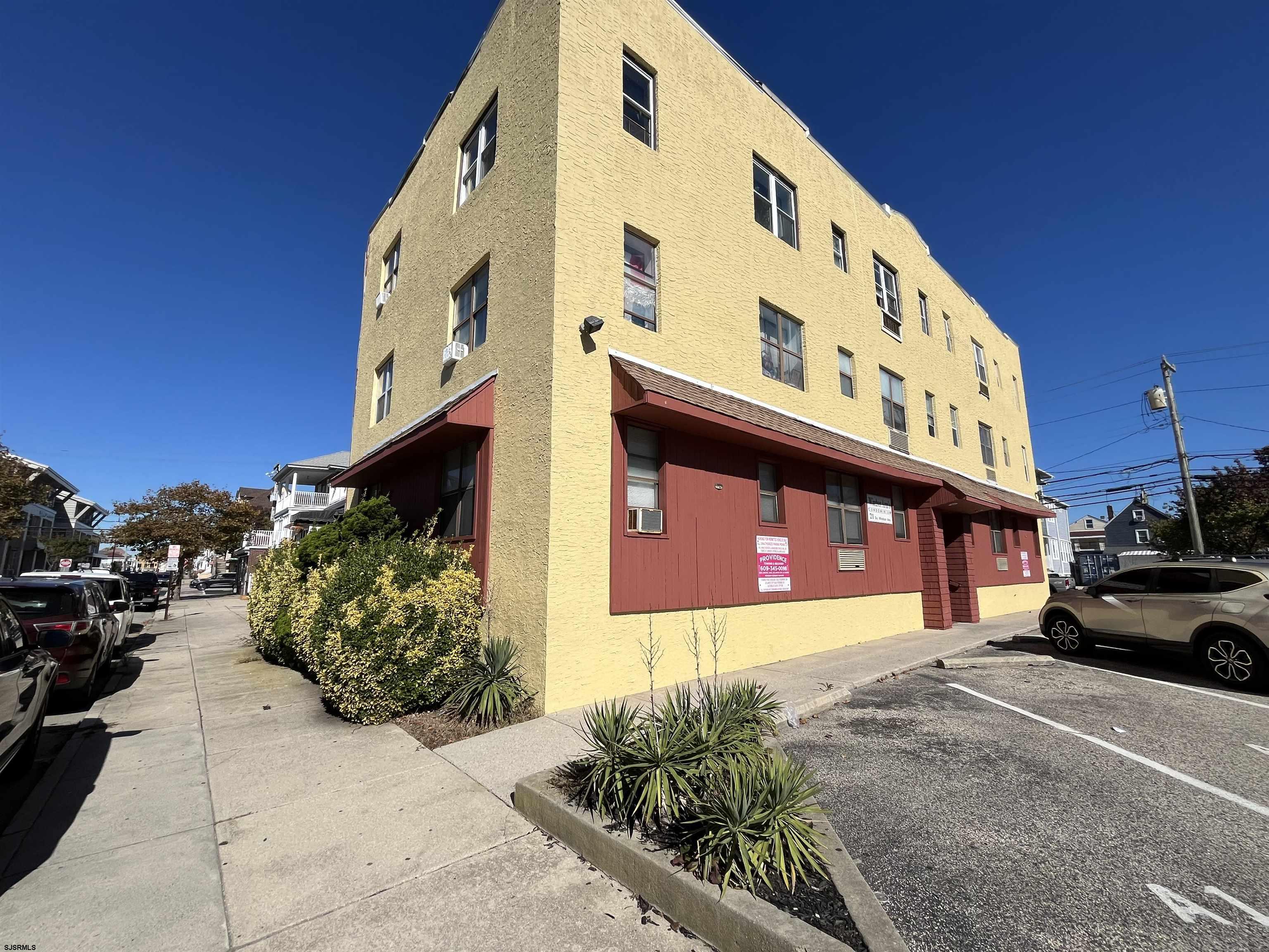 19 S Windsor Ave Unit: C3