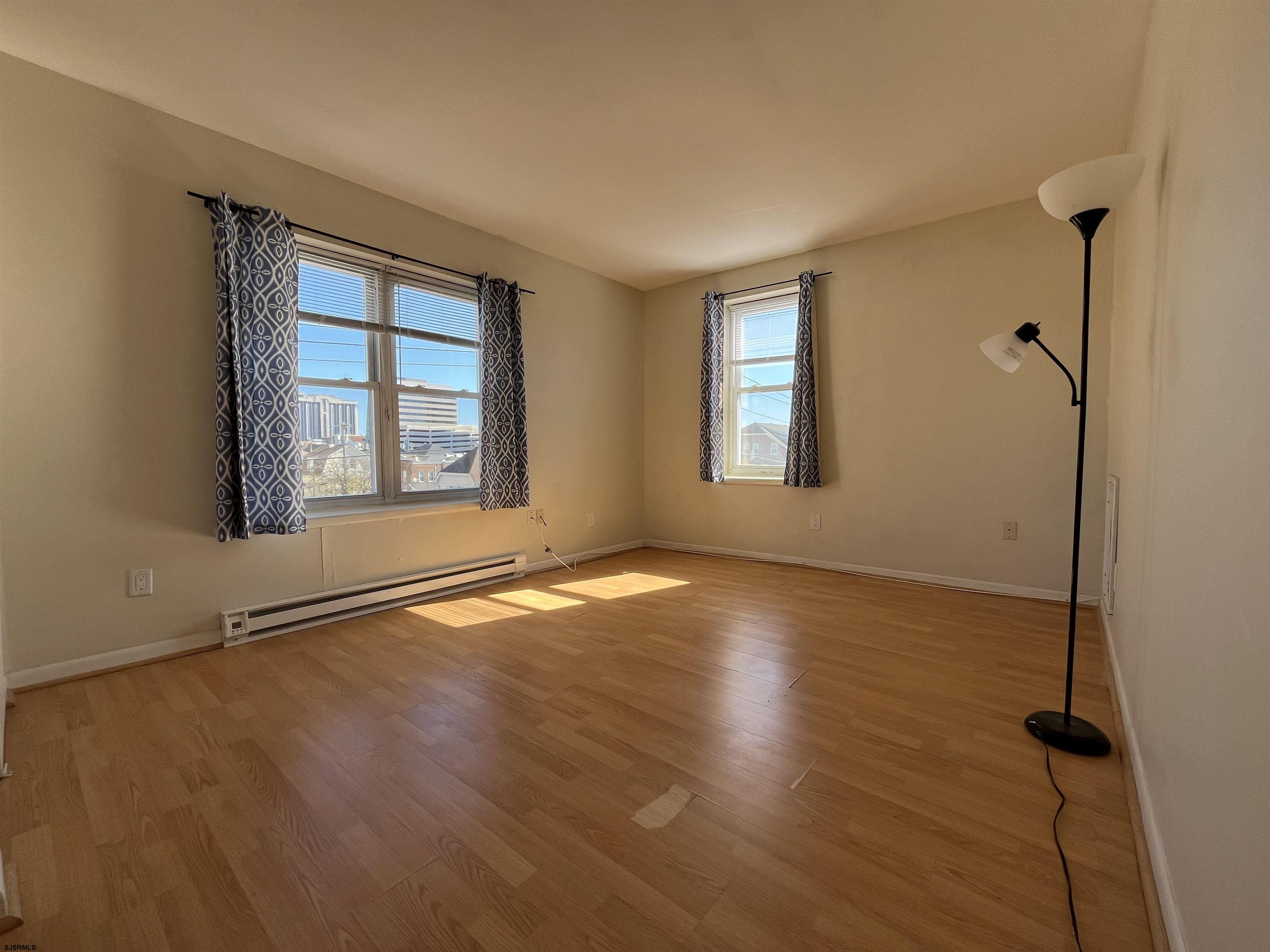 19 S Windsor Ave Unit: C3