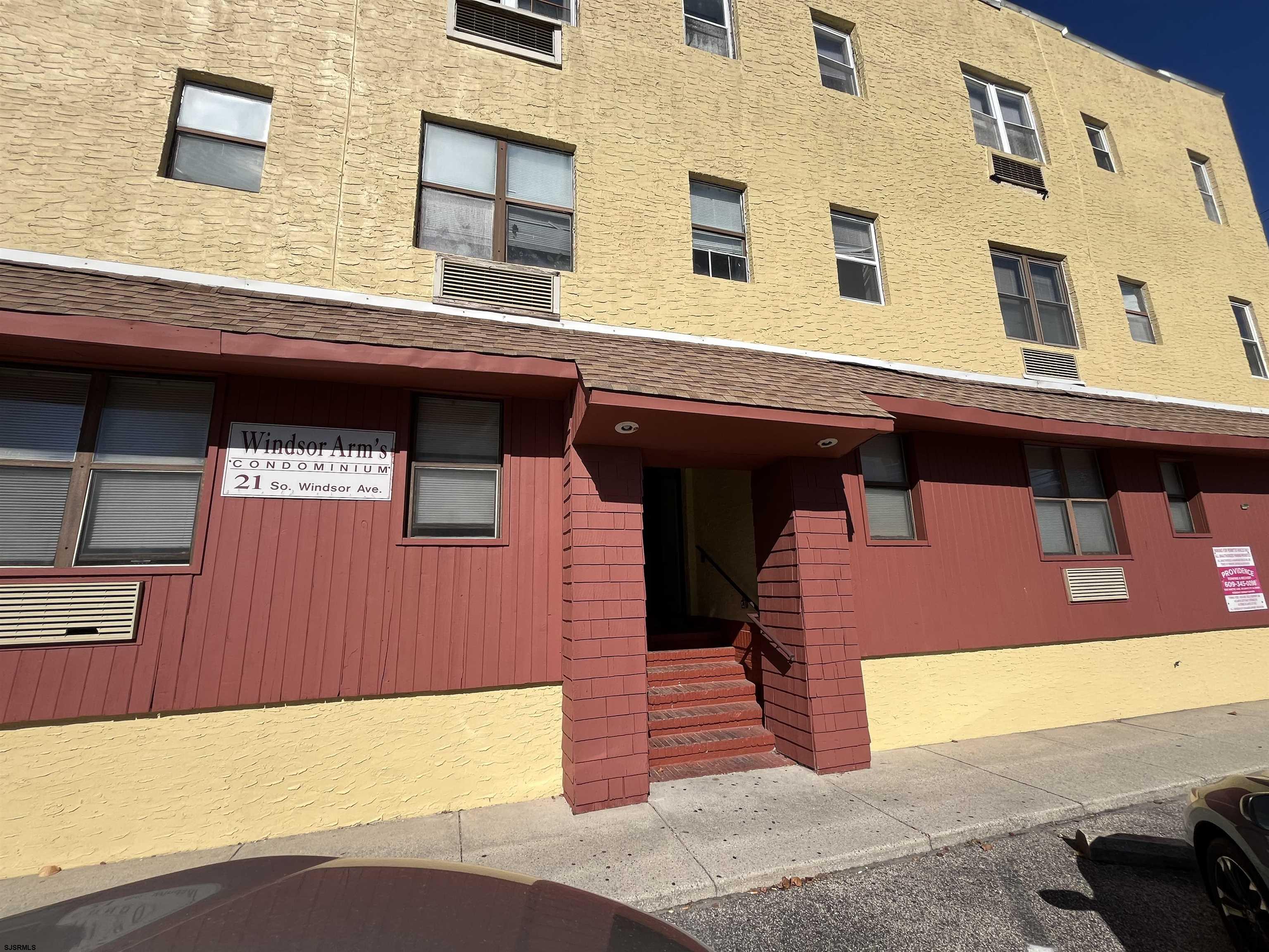 19 S Windsor Ave Unit: C3
