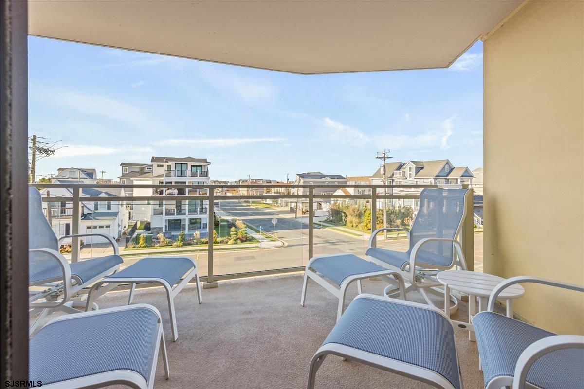 2700 Atlantic Ave Unit: 301