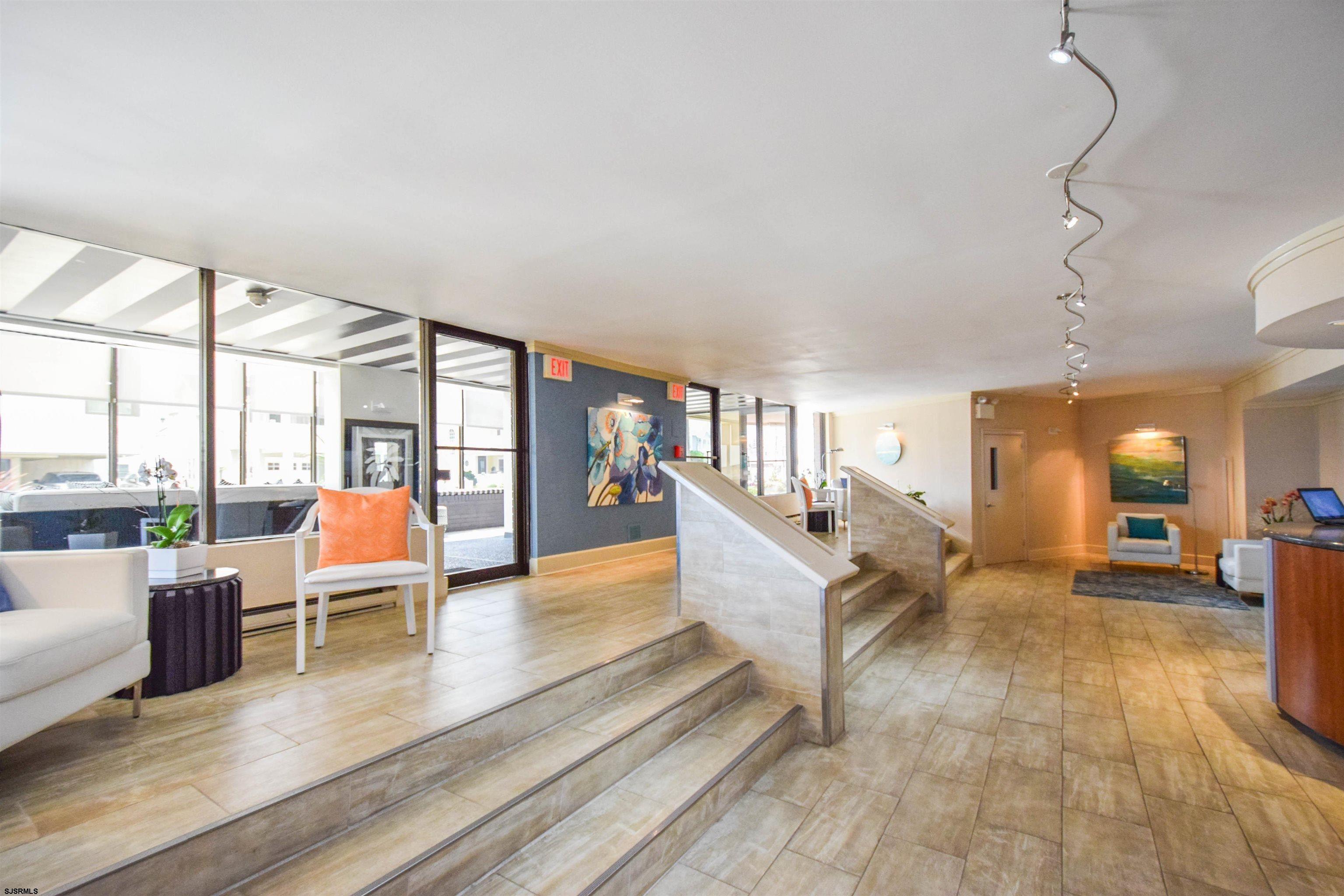 2700 Atlantic Ave Unit: 301