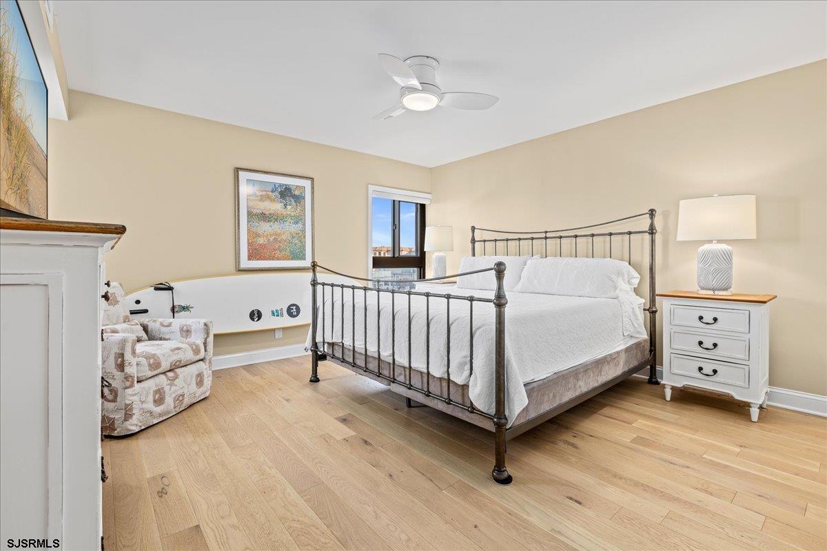 2700 Atlantic Ave Unit: 301