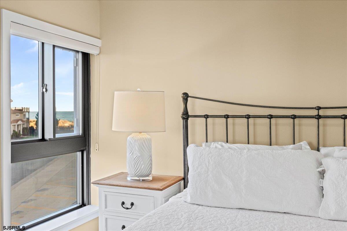 2700 Atlantic Ave Unit: 301