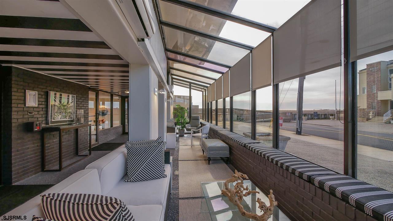2700 Atlantic Ave Unit: 301