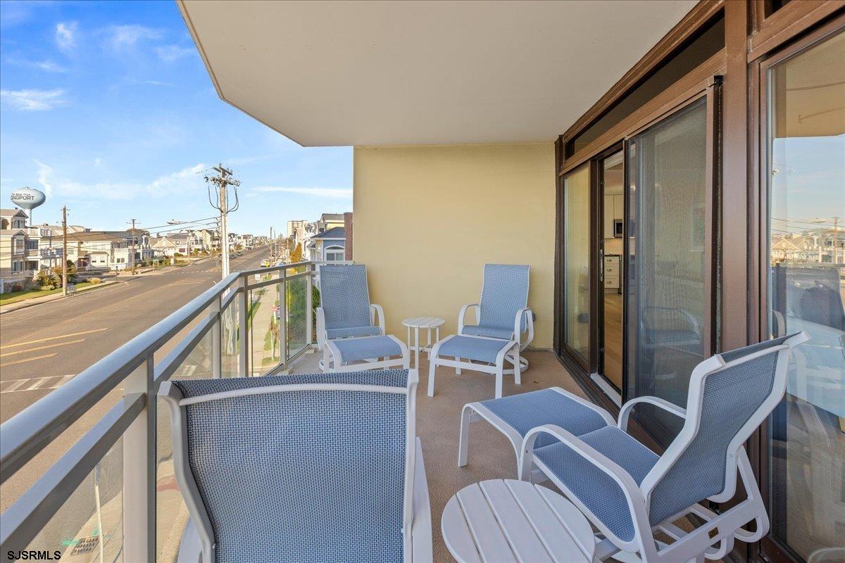 2700 Atlantic Ave Unit: 301