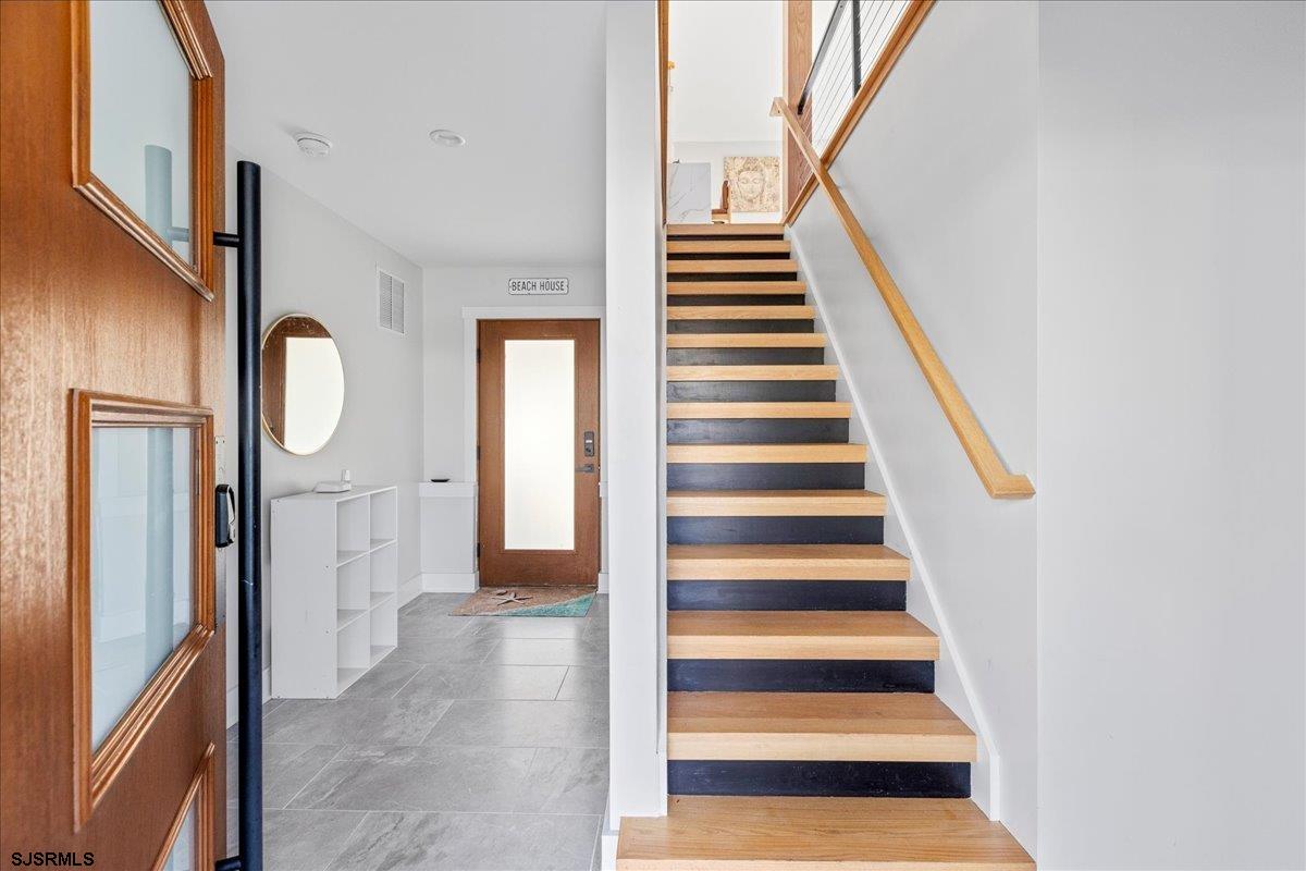 5 Bayshore Ct