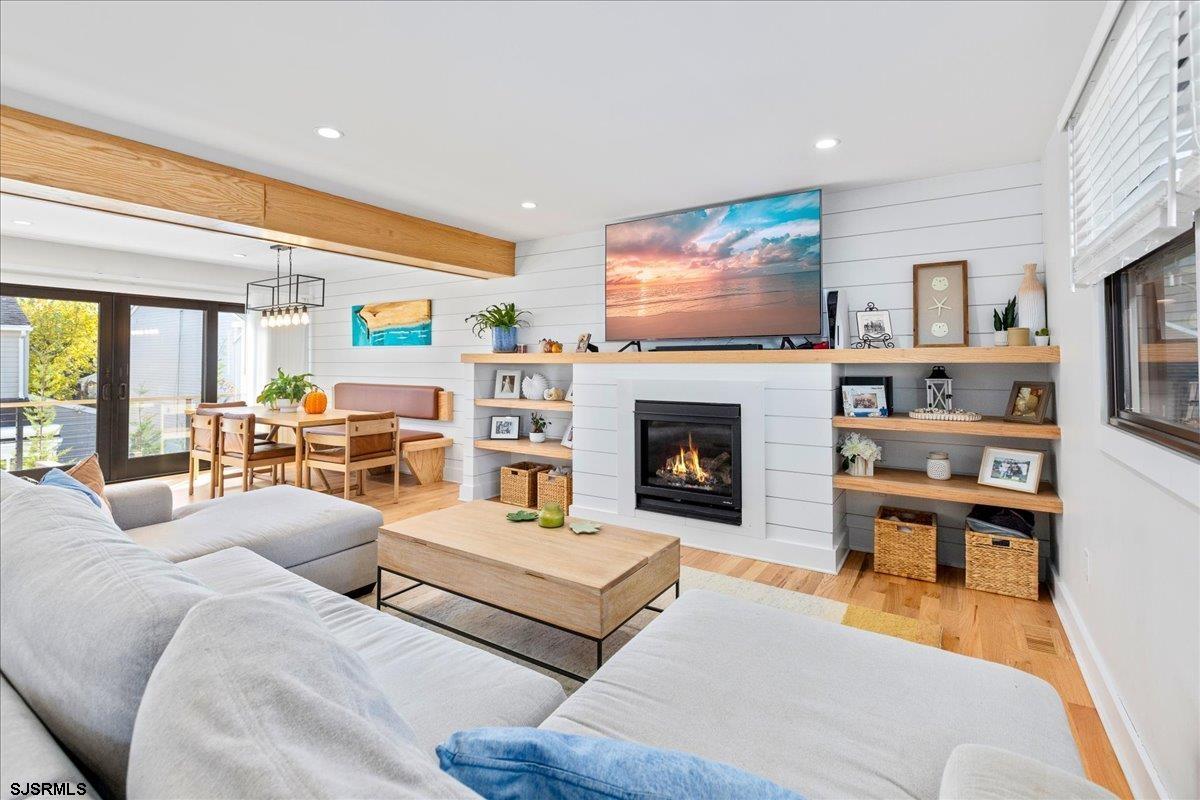 5 Bayshore Ct
